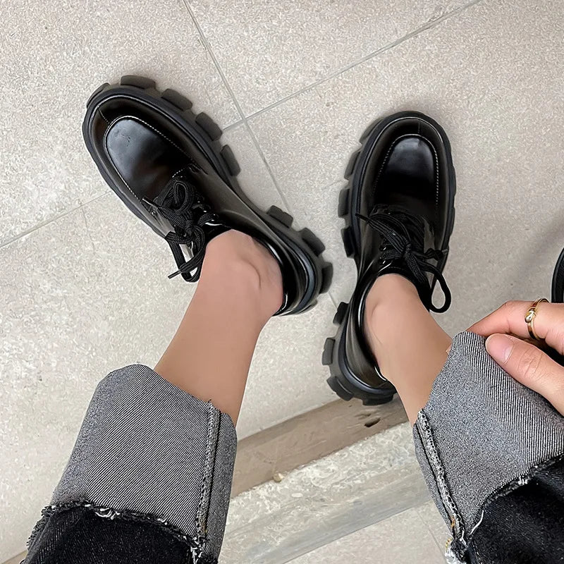leather Loafers women's shoes spring and  autumn   platform shoes lace-up single shoes Plus size 35-43 size ladies casual flat
