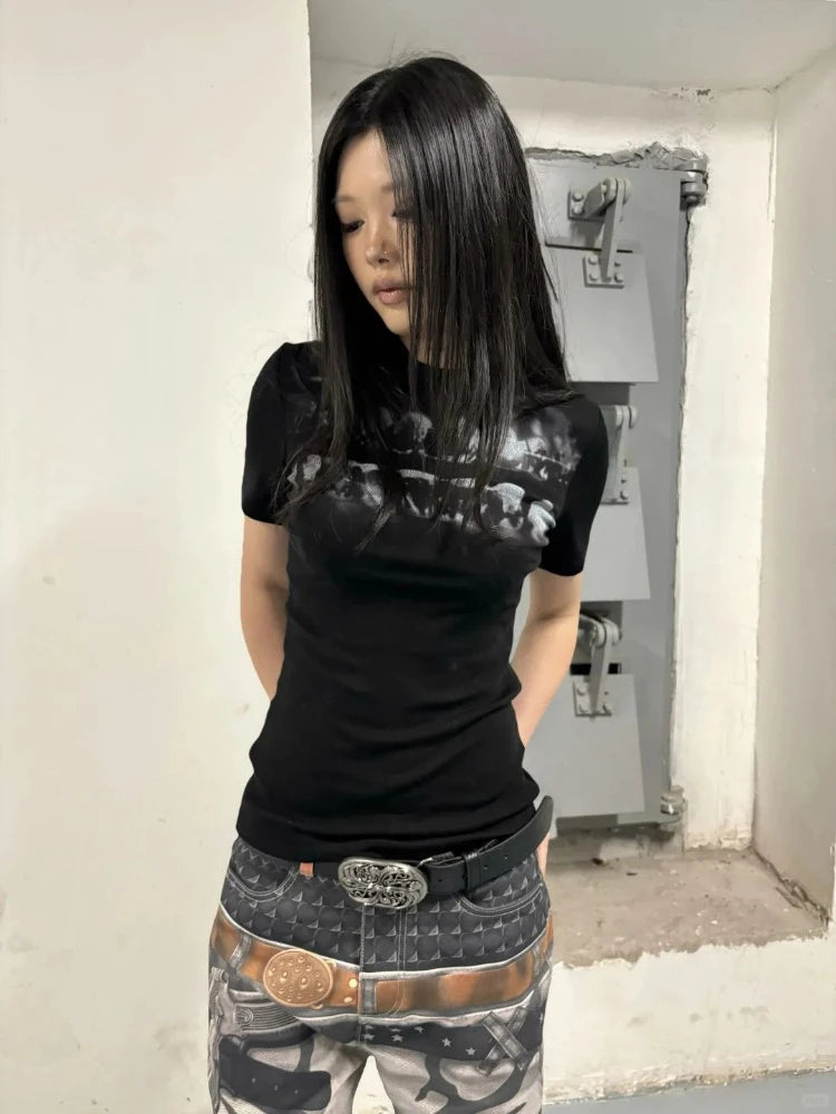 Y2k Subculture Short Sleeve Black Solid T-Shirt Dark Print Bodycon Punk Style Top Women Streetwear O-Neck Spring Summer
