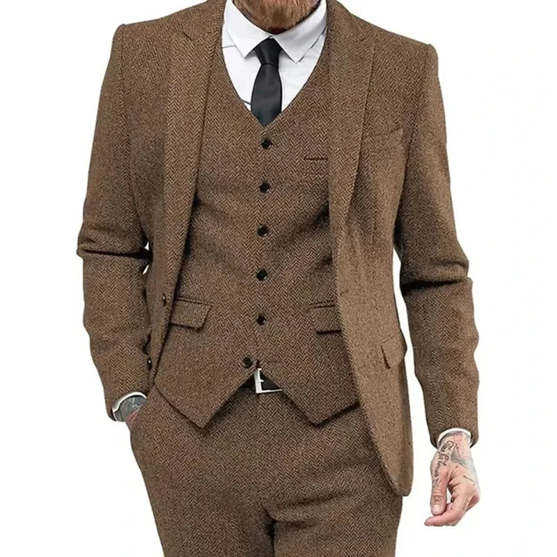Retro Herringbone Suit for Men Stylish Vintage Tuxedo Set 3 Pieces Blazer Vest and Pant Set for Wedding Business Evening Party