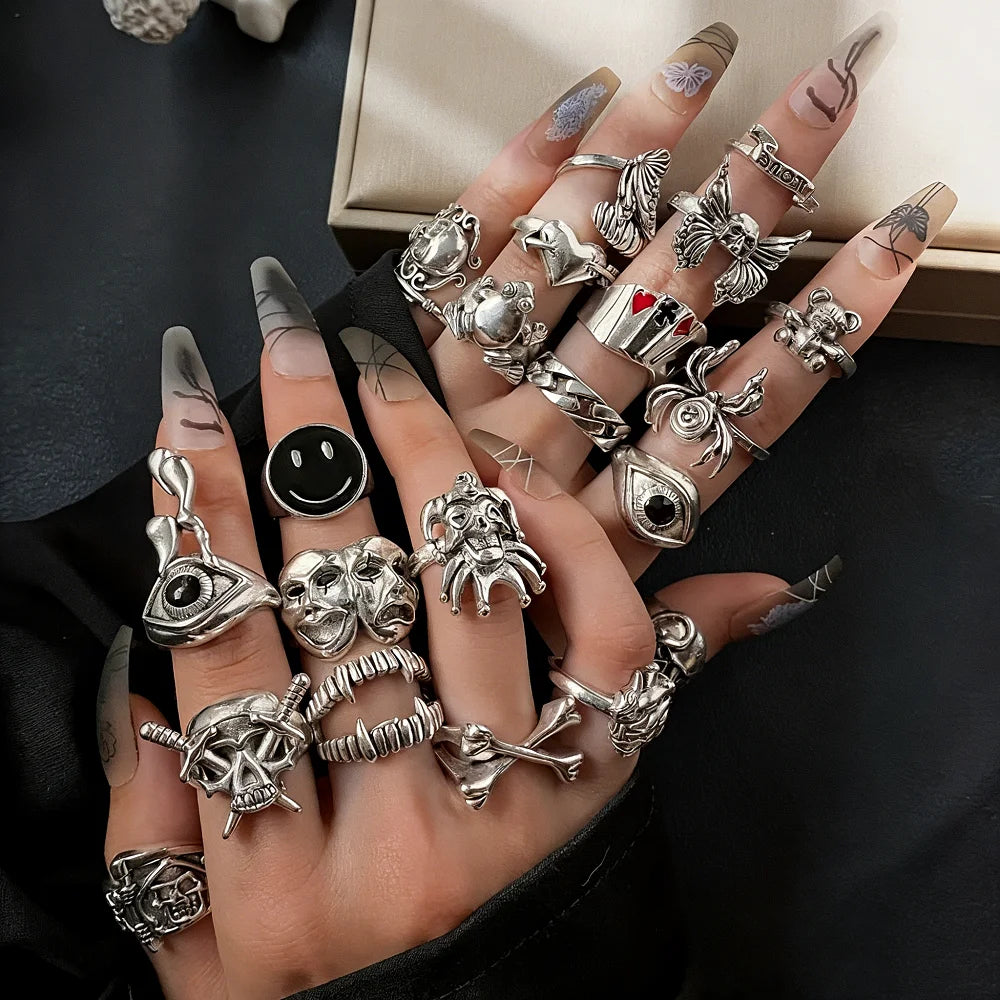  10/20/23/45Pieces Retro Punk Skull Eye Rings Set For Women Mix Style Fashion Vintage Spider Flower Skeleton Jewelry Party Gift