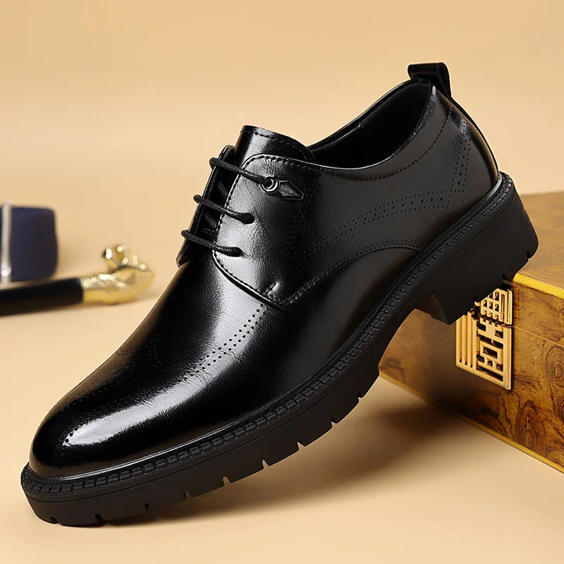 Solid Color Business Casual Shoes for Men Spring Autumn New Designer Dress Shoes Male Fashion Groom's Wedding Shoe Man