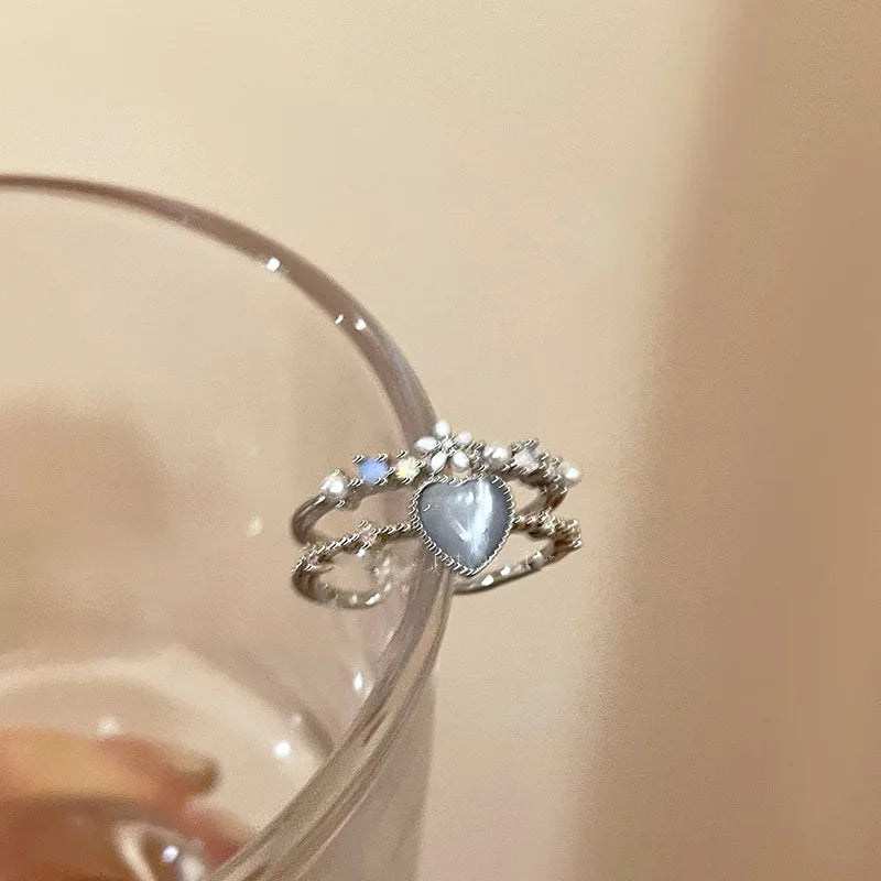 Fashion Blue Opal Heart Rings for Women Kpop Punk Gothic Open Flower Rhinestone Finger Rings Wedding Party Trendy  Jewelry