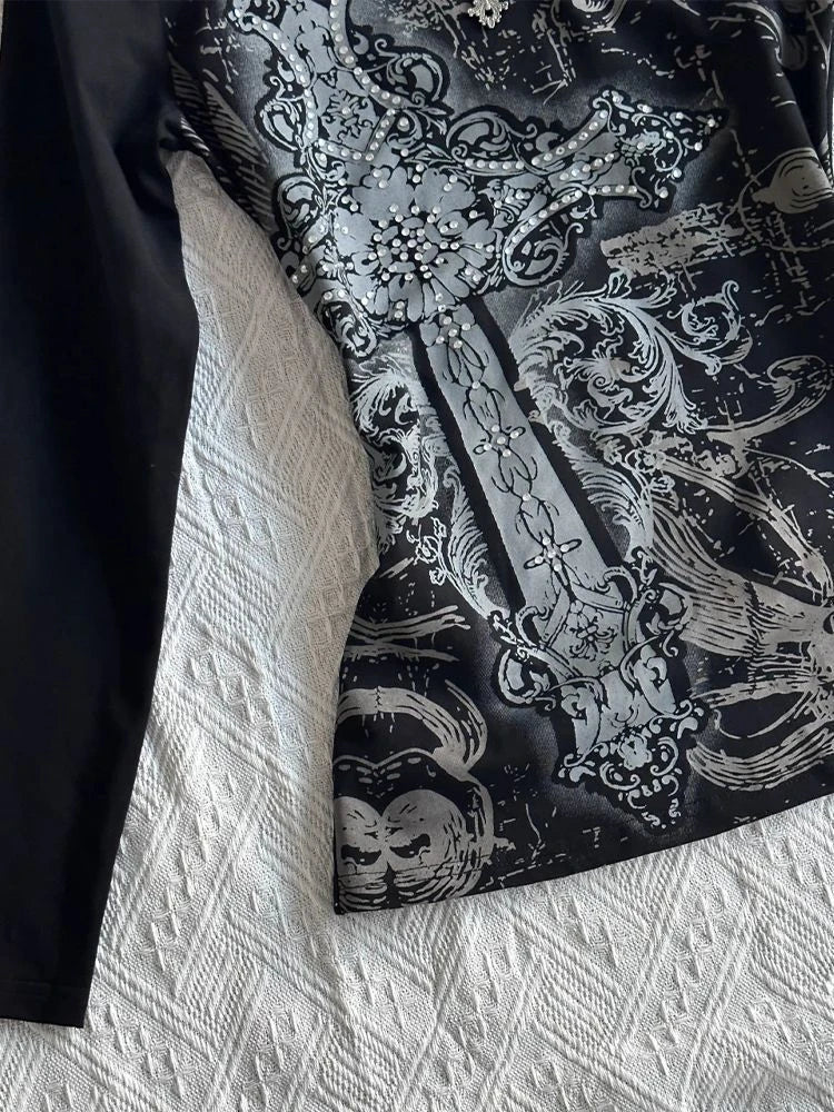 Y2K Gothic black printed T-shirt female American retro spring new V-neck long sleeve waist slim top