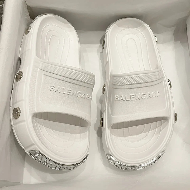 Women's Sandals Fashion Platform Slippers Punk Style Rivet Women's Shoes Increase Height Thick Soled EVA Anti-slip Slipper Paris