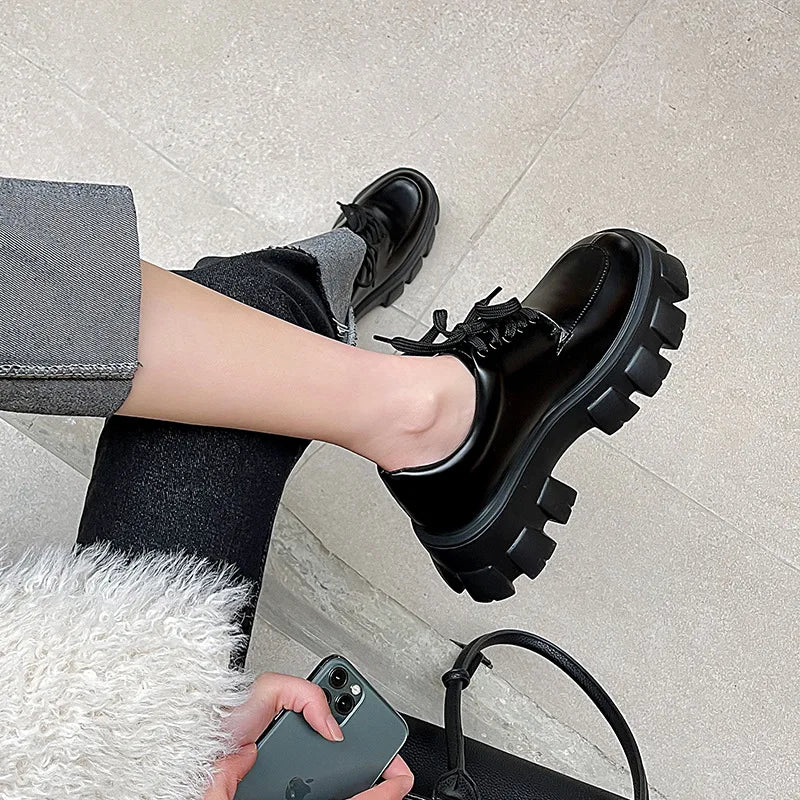 leather Loafers women's shoes spring and  autumn   platform shoes lace-up single shoes Plus size 35-43 size ladies casual flat