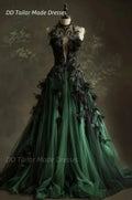 Gothic Wedding Dress With 3D Floral Appliques Black And Dark Green A-Line Vintage Bridal Gown Customized Robe De mariée