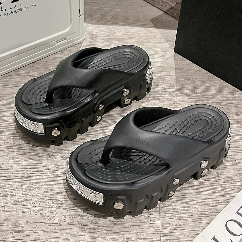 Women's Sandals Fashion Platform Slippers Punk Style Rivet Women's Shoes Increase Height Thick Soled EVA Anti-slip Slipper Paris