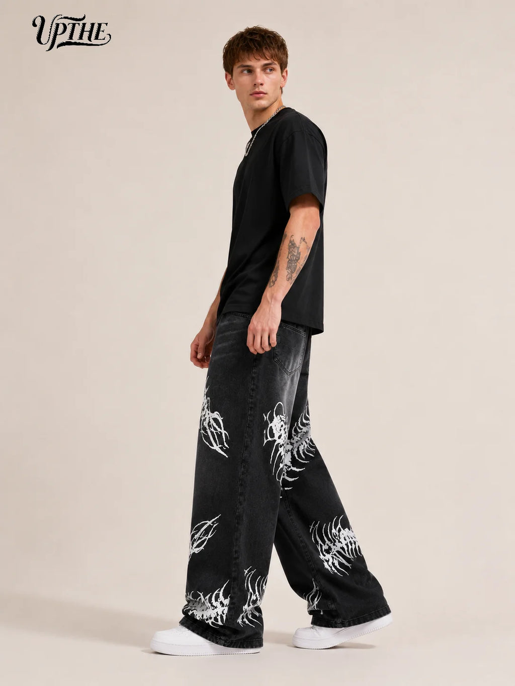 UP.THE Men Black Faded Baggy Wide Leg Jeans, Y2K Oversized Loose White Centipede Skeleton Print Denim Pants, Gothic Grunge Streetwear Trousers for Daily Outfits