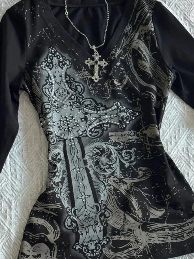 Y2K Gothic black printed T-shirt female American retro spring new V-neck long sleeve waist slim top