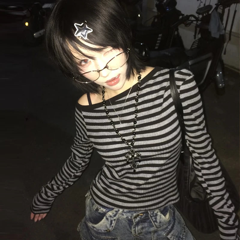 Genayooa Japanese Y2k T-shirt Women Long Sleeve Off Shoulder Striped Crop Tops Y2k Grunge 2000s Aesthetic Streetwear T Shirts