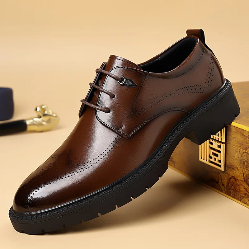 Solid Color Business Casual Shoes for Men Spring Autumn New Designer Dress Shoes Male Fashion Groom's Wedding Shoe Man