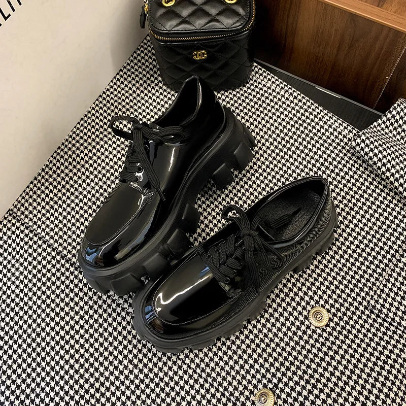 leather Loafers women's shoes spring and  autumn   platform shoes lace-up single shoes Plus size 35-43 size ladies casual flat